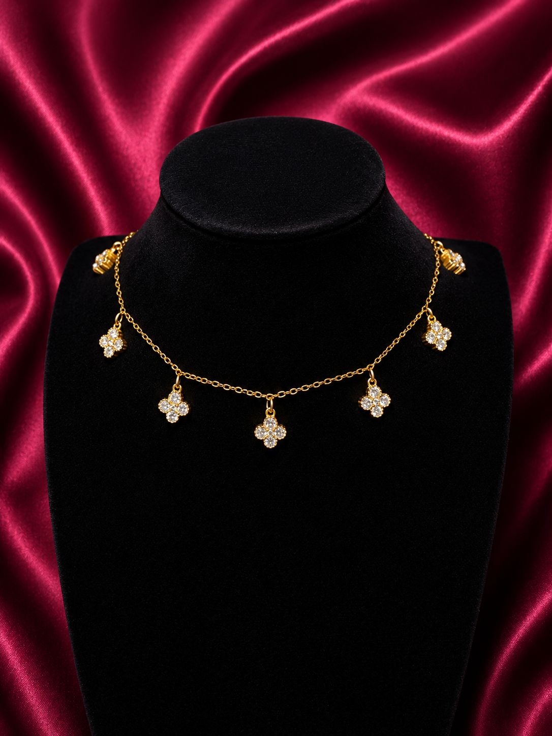Collier Nahl — CINDOORA
